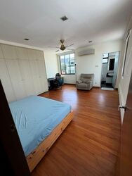 Phillips Avenue (D19), Semi-Detached #572263031